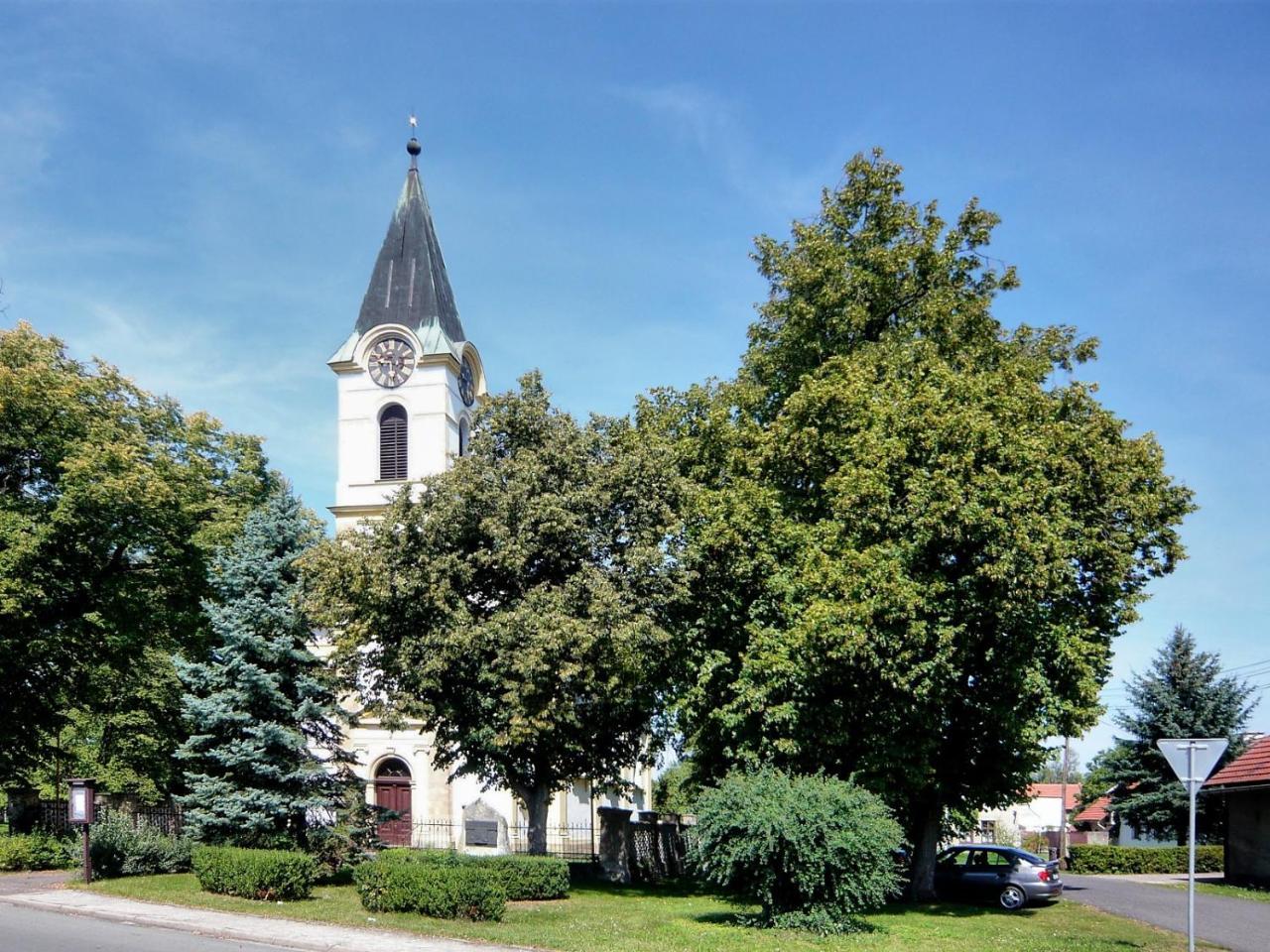 Ubytovani V Soukromi Opolany U Podebrad Exterior photo